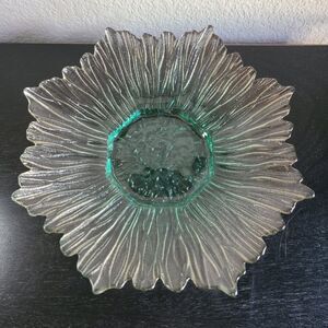 Vintage Blue Green Glass Sunflower Plate 11” Textured Floral Serving Bowl Teal